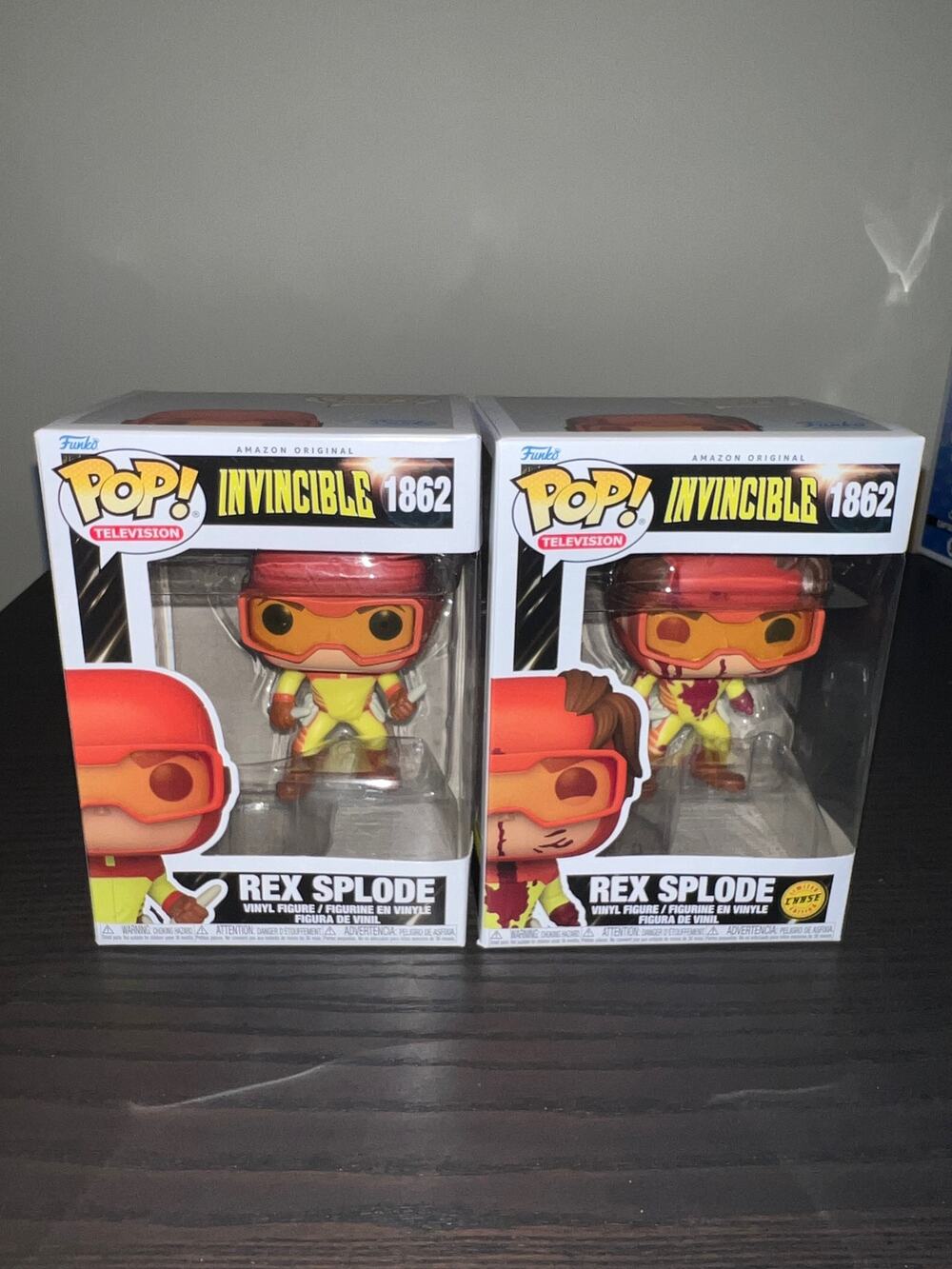 CHASE BUNDLE 2 Rex Splode Funko Pops #1862 Invincible Television Battle Damaged